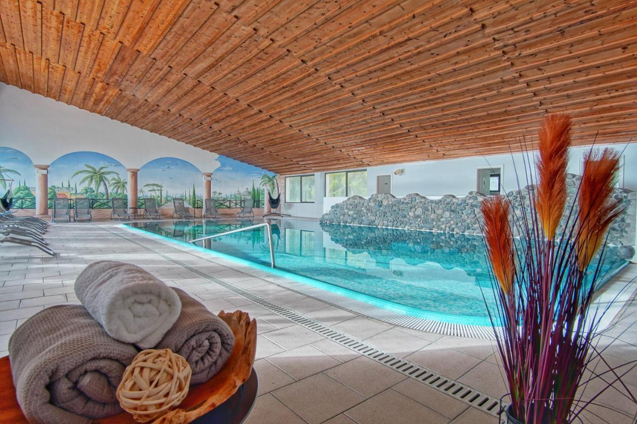 Panoramahotel Penegal Mendola Esterno foto